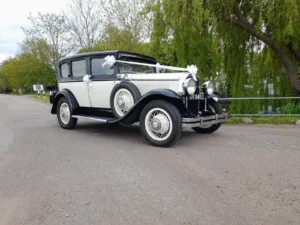 Vintage Buick wedding car hire in Medway